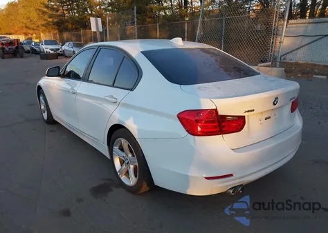 2015 BMW 328I xDrive z USA, uszkodzony, nr VIN WBA3B5G50FNS17305